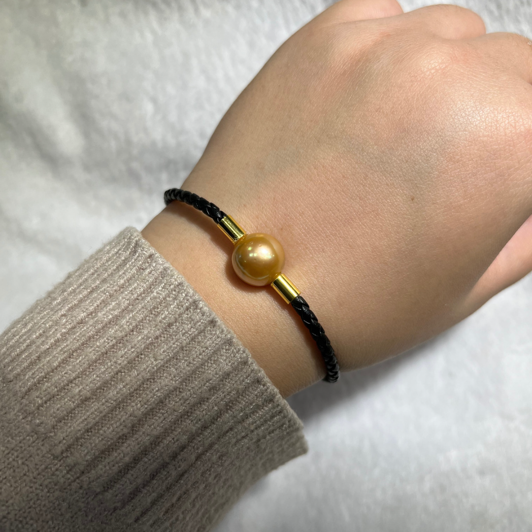 Emily South Sea Leather Bracelet