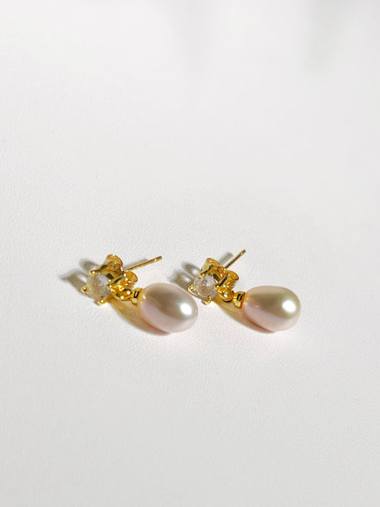 EOR0007 Dangle Pearl Earrings