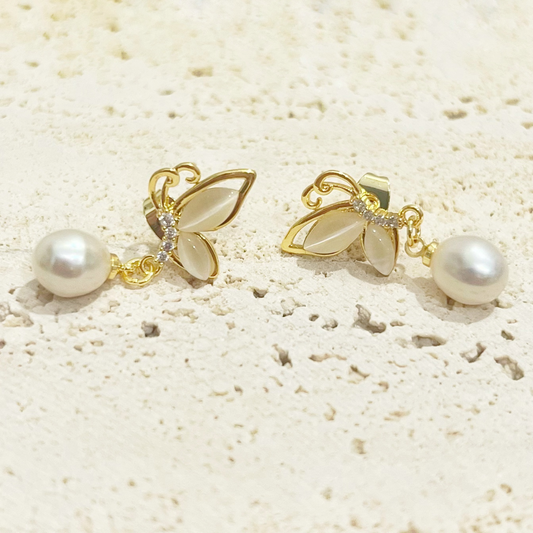 Mithi Drop Earrings