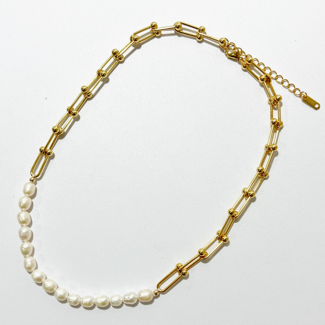 Maxine Fashion Pearl Necklace