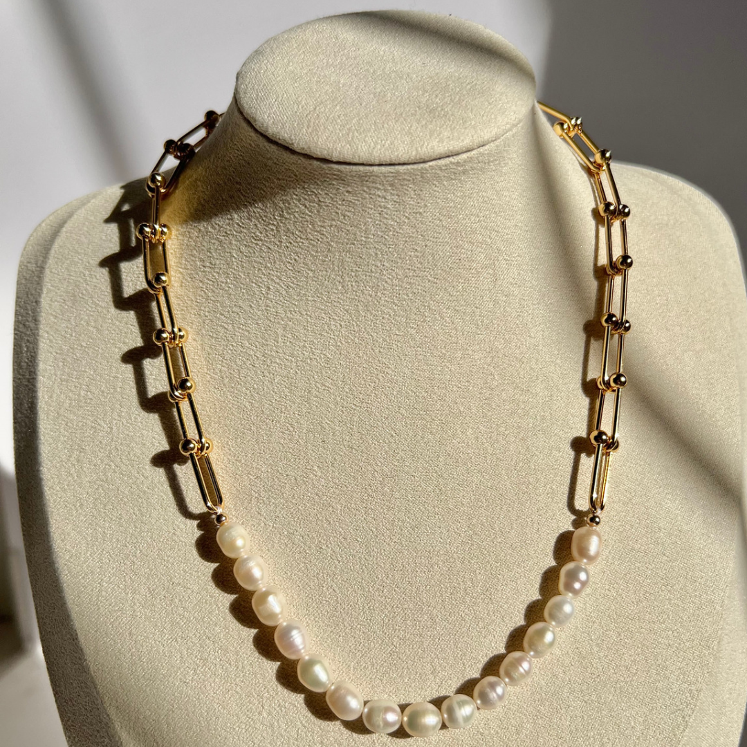 Maxine Fashion Pearl Necklace