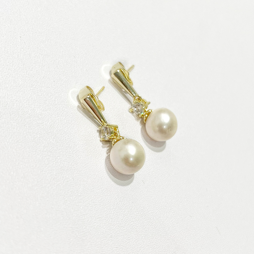 Olivia Teardrop Earrings