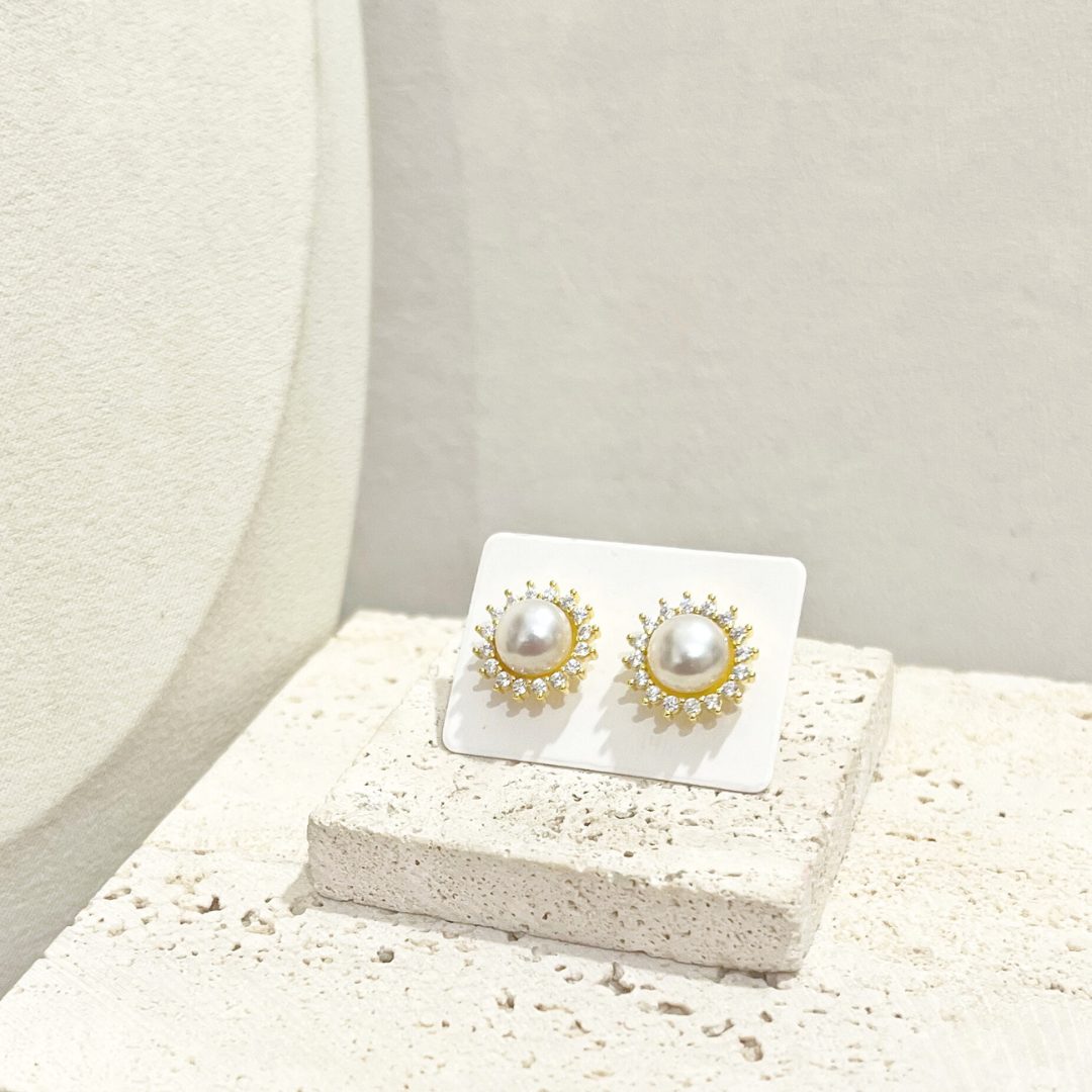 Sunny Stud Earrings