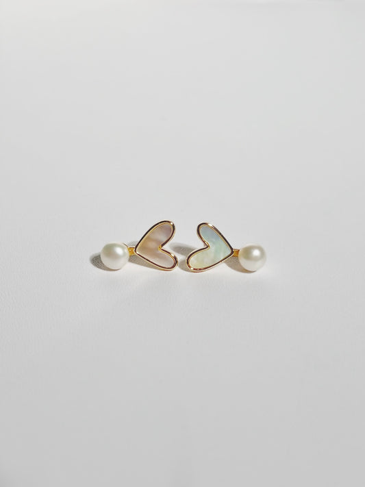 EOR0023 Stud Pearl Earrings