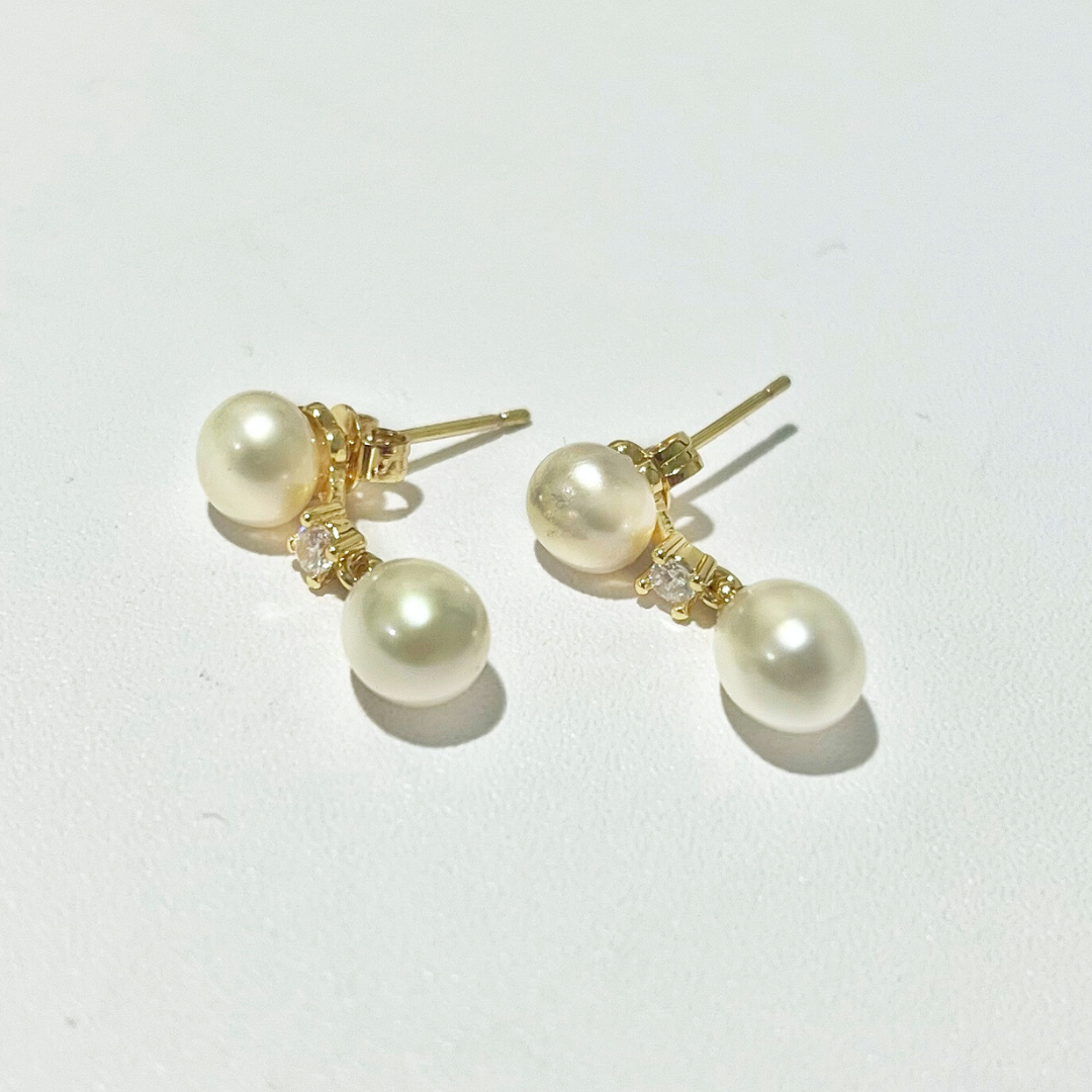 Nadira Pearl Dangle Earrings