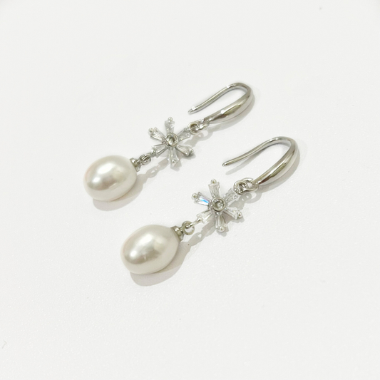 Zeina Pearl Dangle Earrings